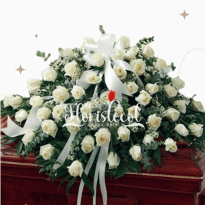 Arreglo Fúnebre Cubre Caja -Rosas Blancas y Eucalipto